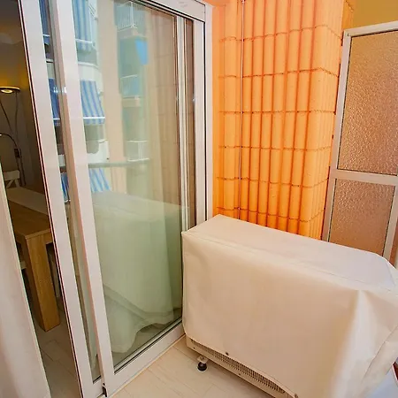 076 Los Locos Holidays - Alicante Holiday 아파트